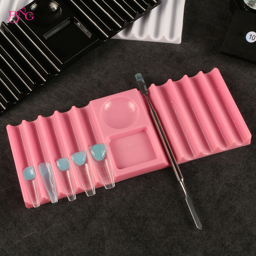 BNG Dual-Form-Halter Kunststof – Nail Art Motif Bewertung und Preis